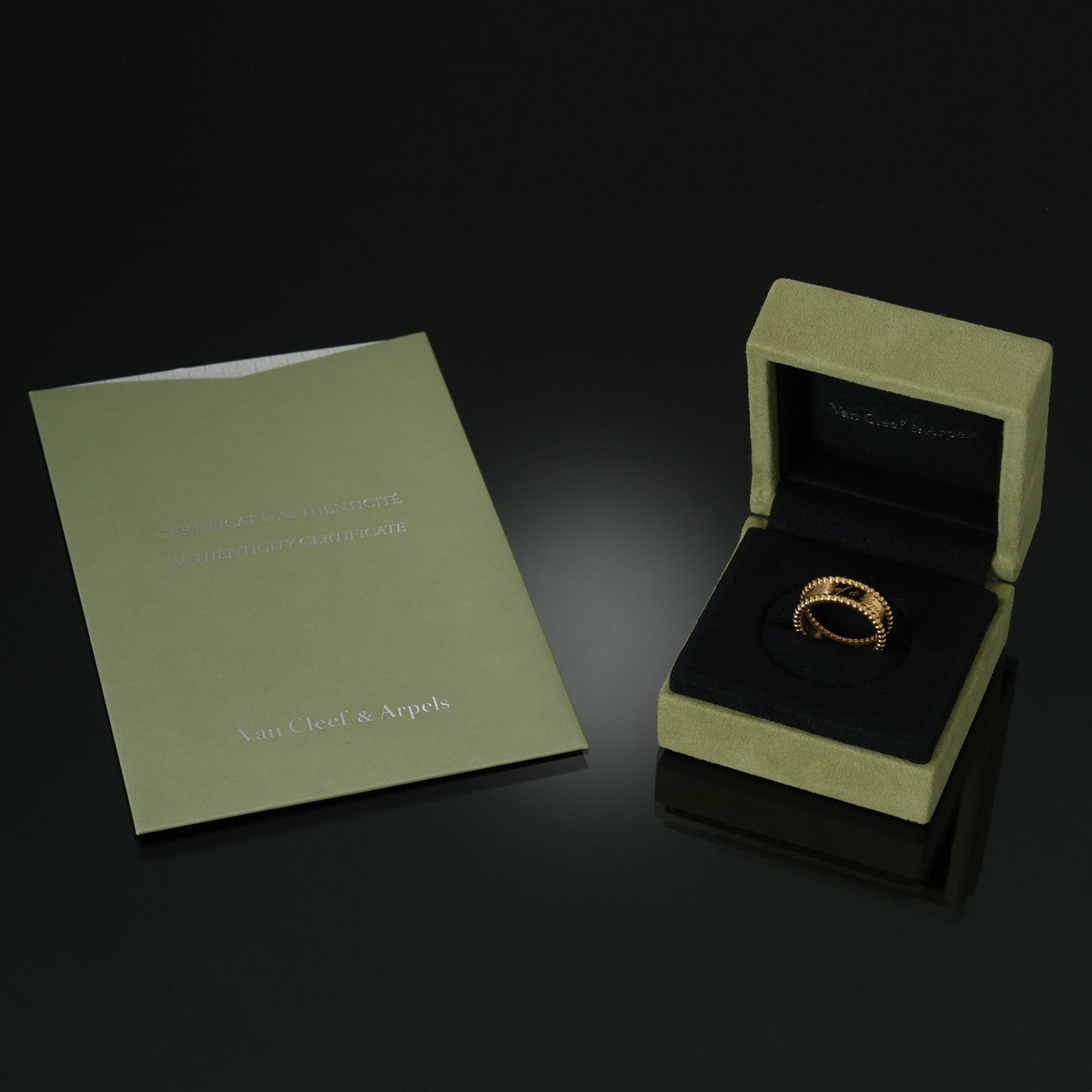 Van Cleef & Arpels(USED)반클리프앤아펠 뻬를리 시그니처 링 #56